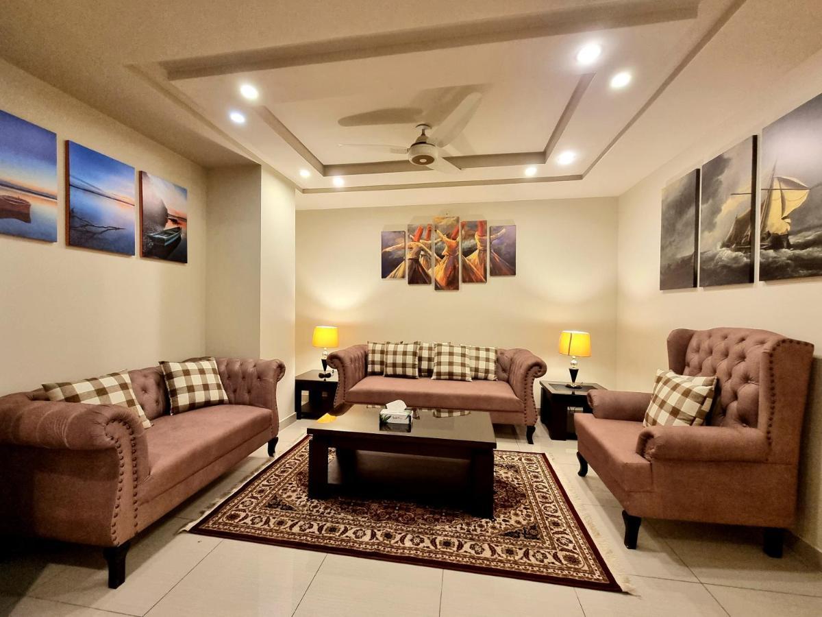 Luxurious Landing Apartments & Suites Bahria Town Rawalpindi Zewnętrze zdjęcie