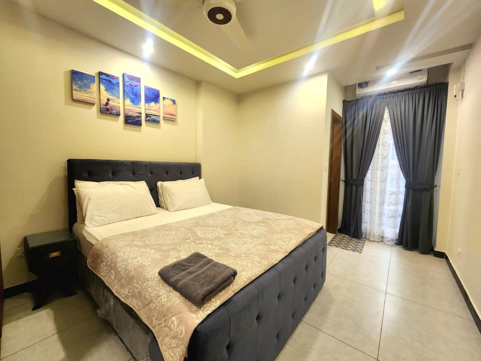 Luxurious Landing Apartments & Suites Bahria Town Rawalpindi Pokój zdjęcie