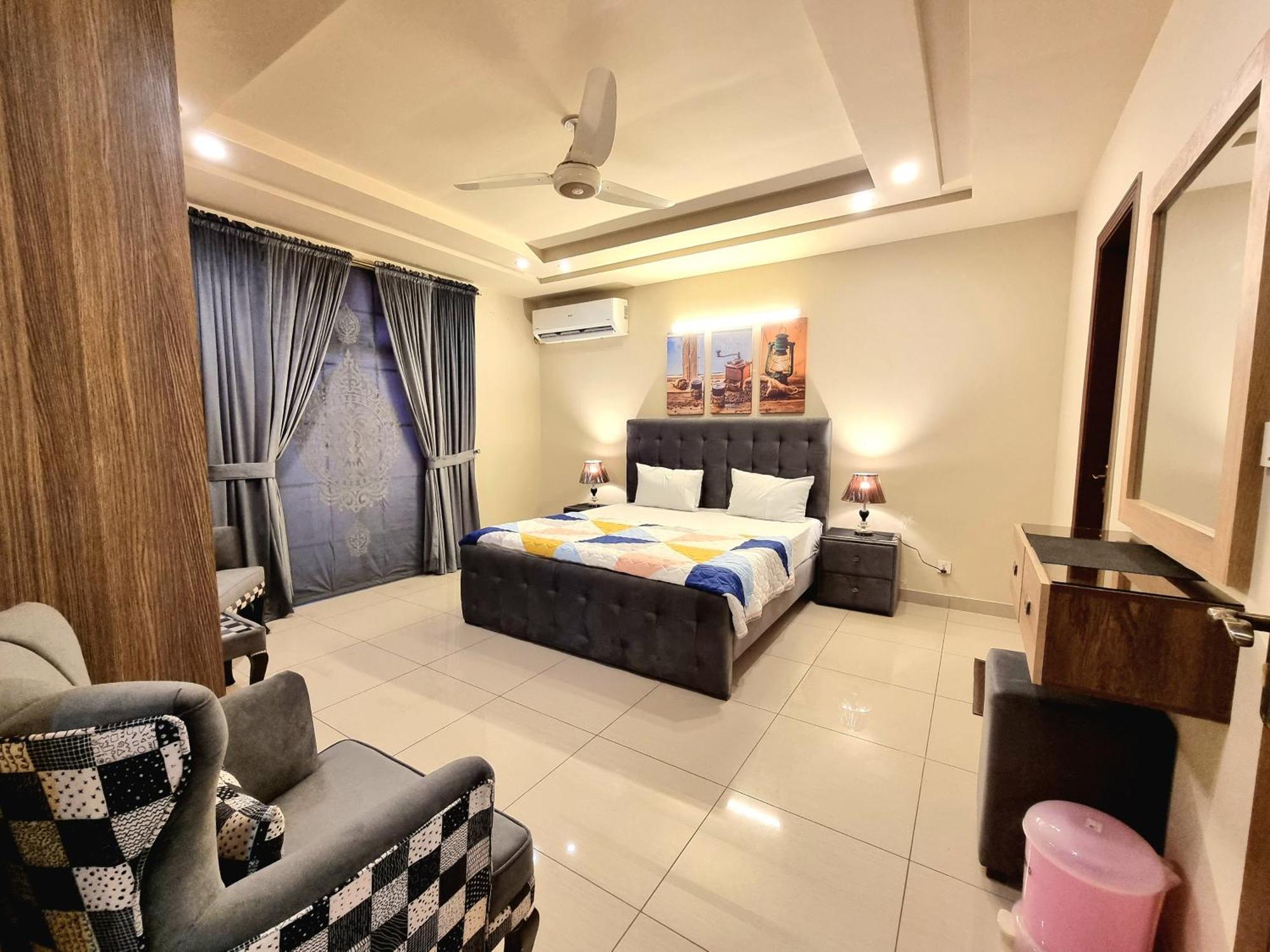 Luxurious Landing Apartments & Suites Bahria Town Rawalpindi Pokój zdjęcie